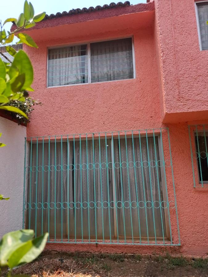 Confortables habitaciones en zona residencial de Vista Bella, Morelia Michoacan - B&B Morelia