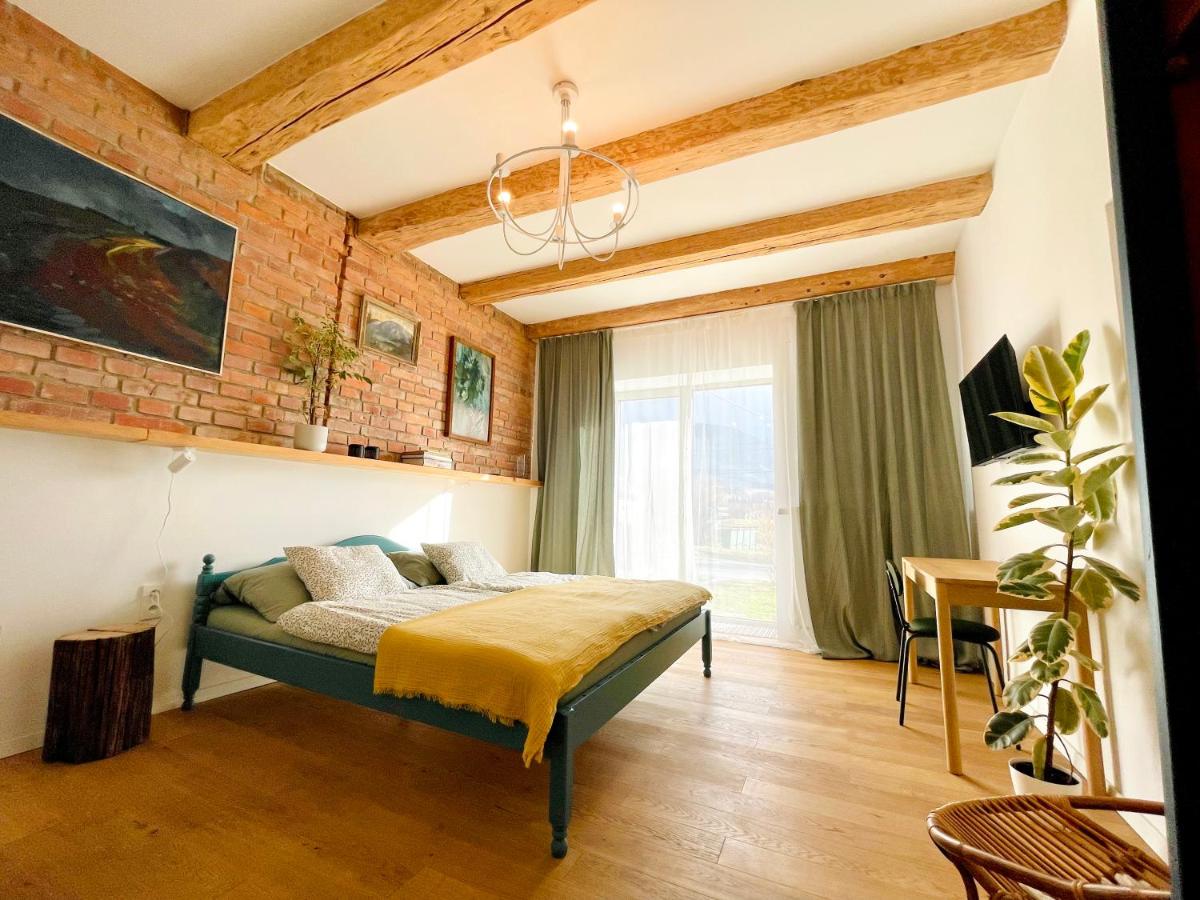 Double Room with Mountain View