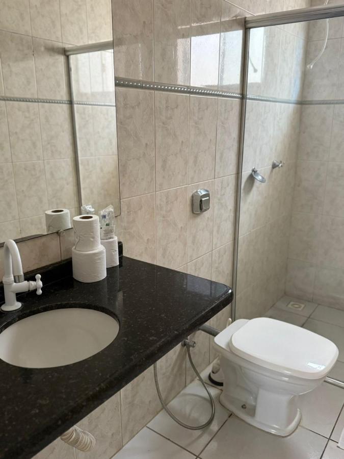 Standaard Tweepersoonskamer met Gedeelde Badkamer