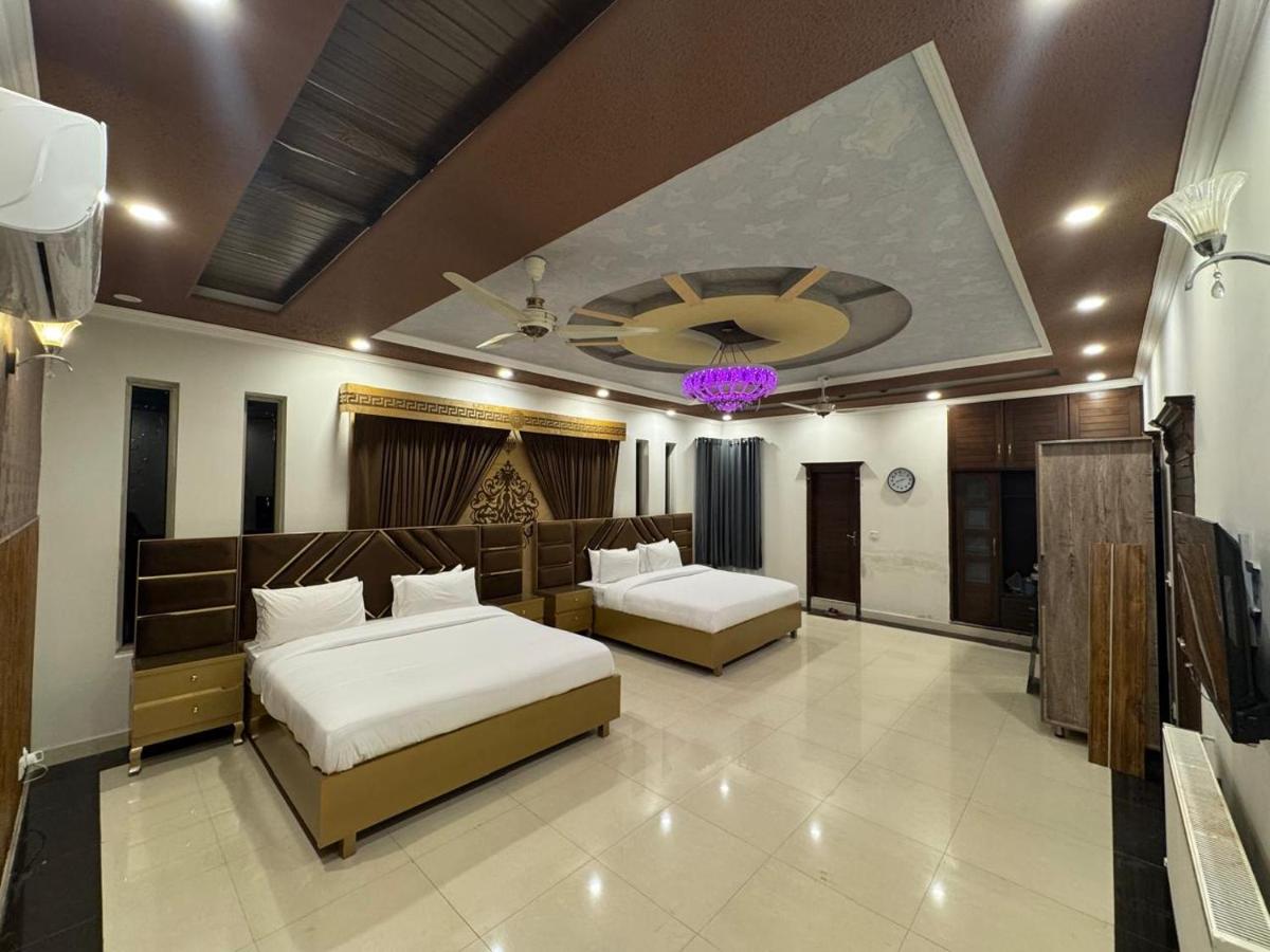 Capital Family Lodges Guest House - B&B