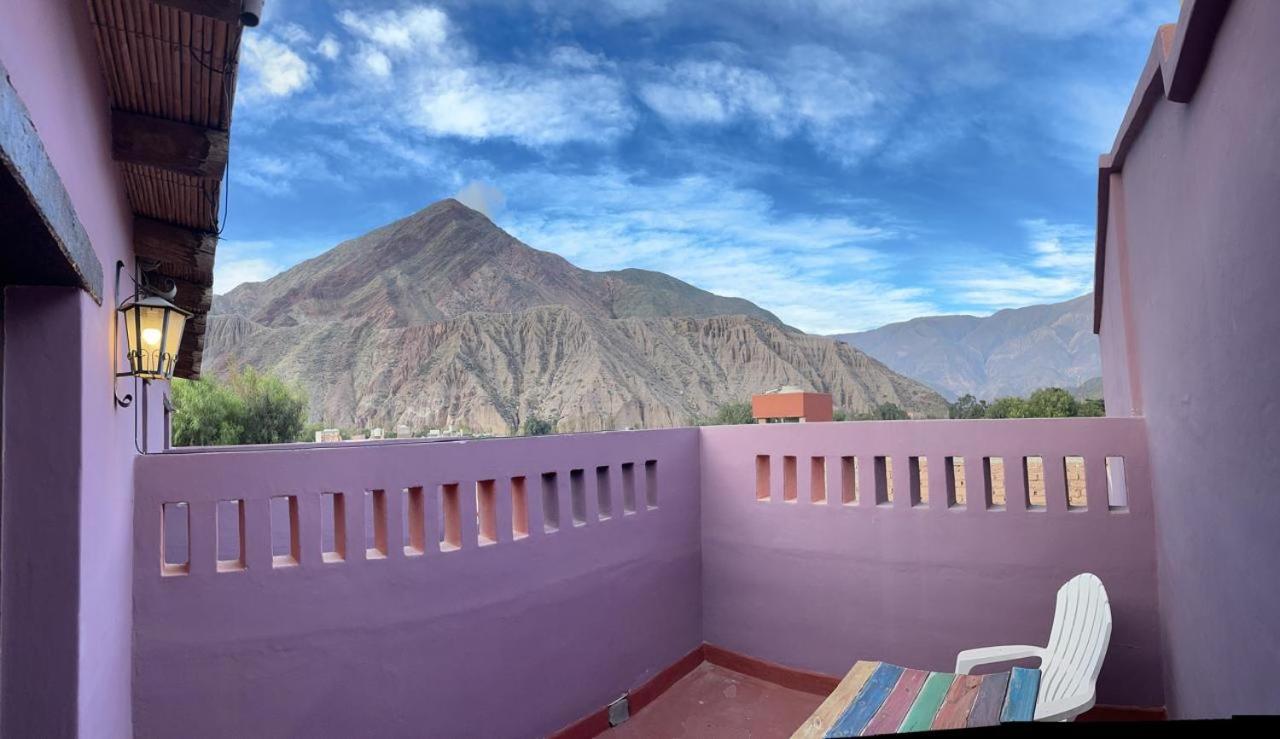 One-Bedroom Apartment with Balcony and Mountain View
