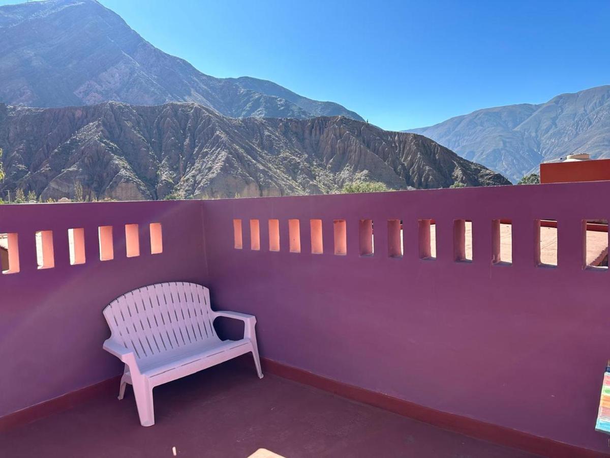One-Bedroom Apartment with Balcony and Mountain View