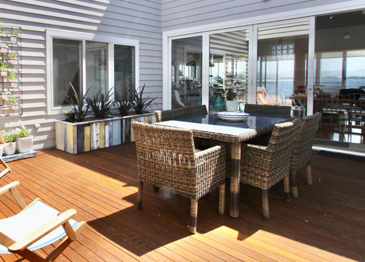 'South Pacific' - Luxury Oceanfront at Culburra! - B&B