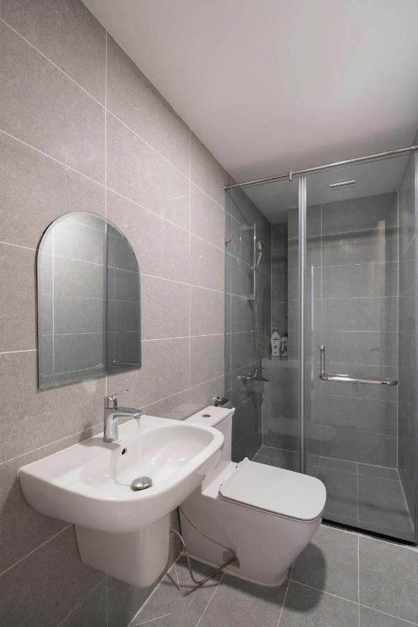 Appartamento con 2 Camere da Letto e Balcone