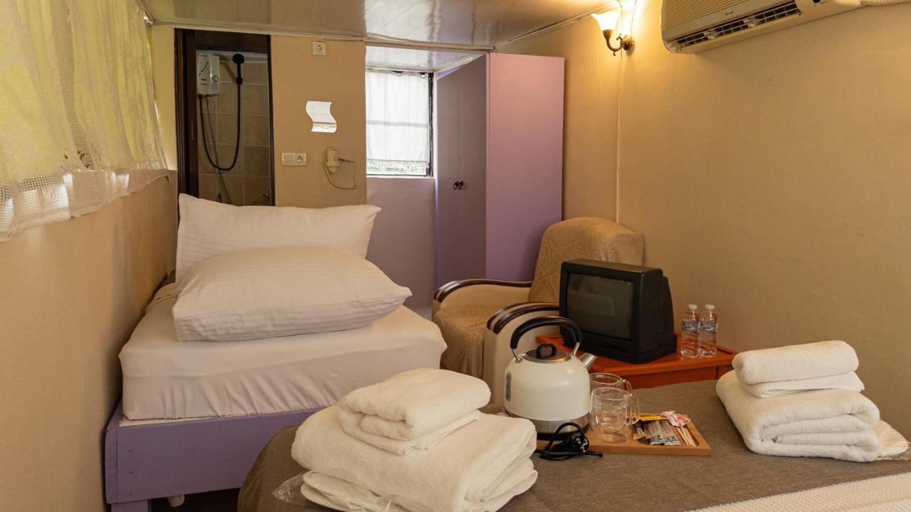 Dreibettzimmer mit Meerblick