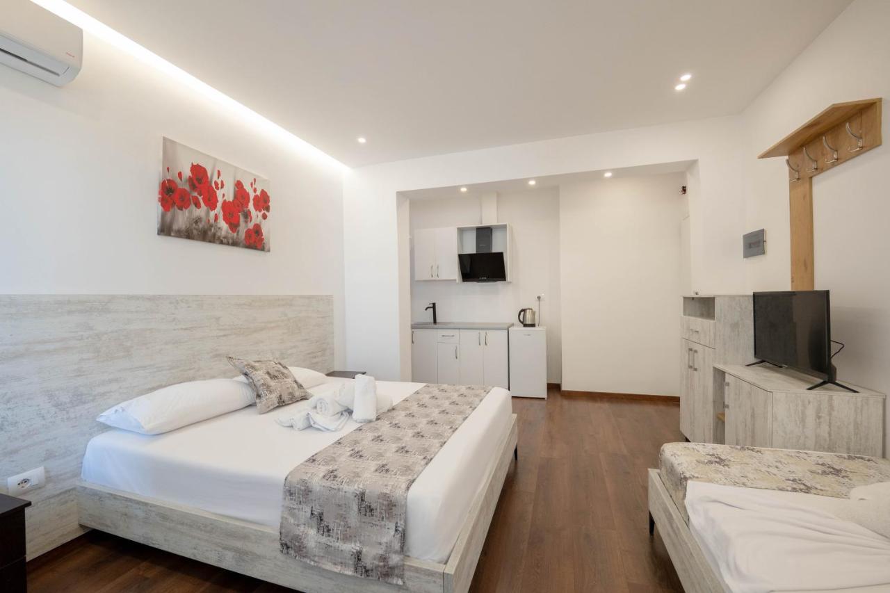 Triple Room with Balcony