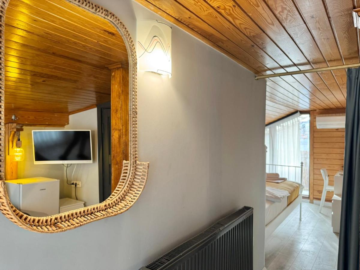 Junior Suite with Balcony