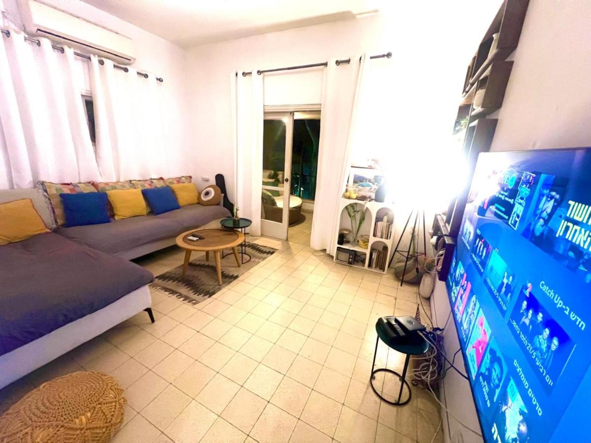 כפר בלב העיר ליד הים המיקום המושלם בתל אביב - B&B