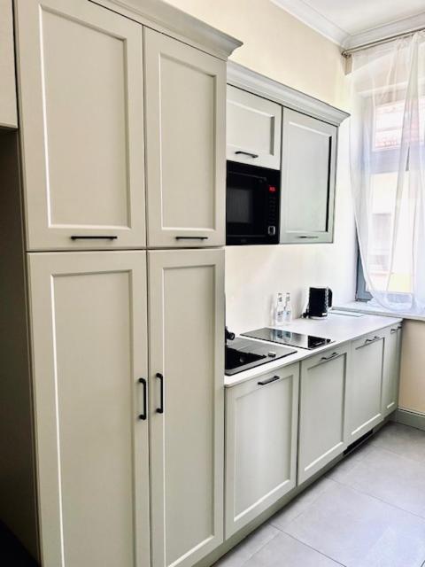 Deluxe Doppelzimmer (2 Erwachsene & 1 Kind)