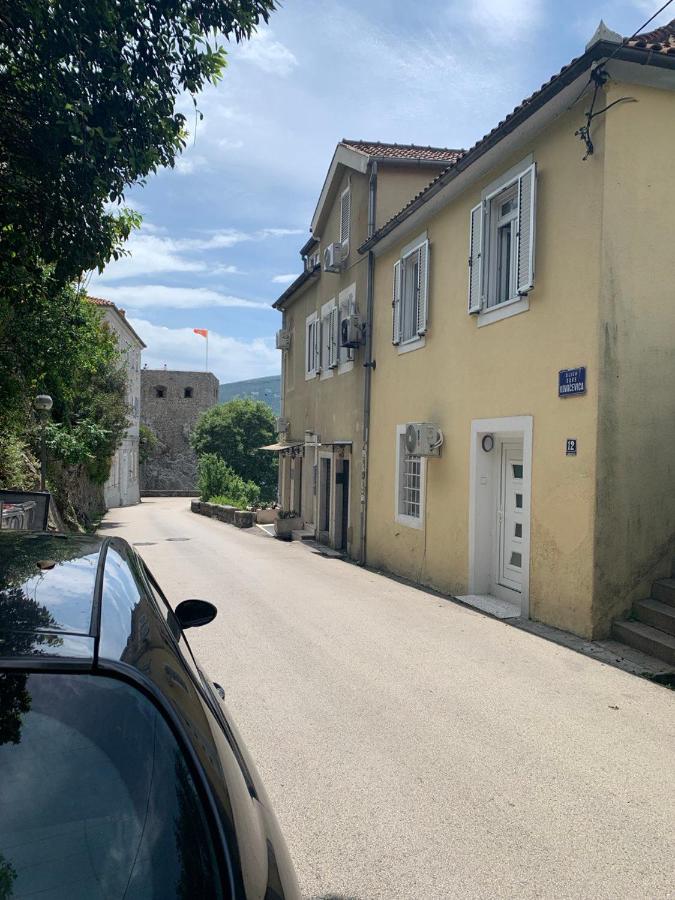 Old Town Nest - B&B