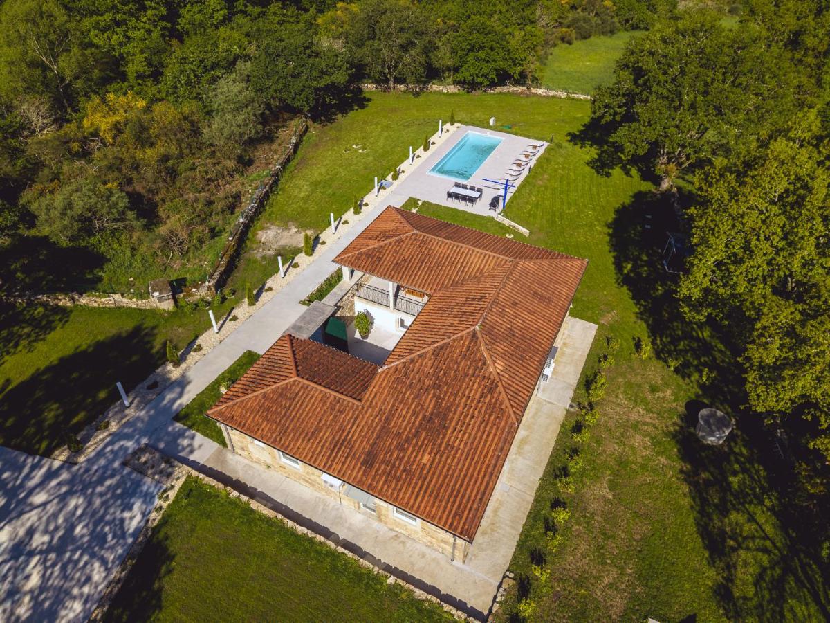 Reverence Villas Fufin - Bed and Breakfast Monterroso