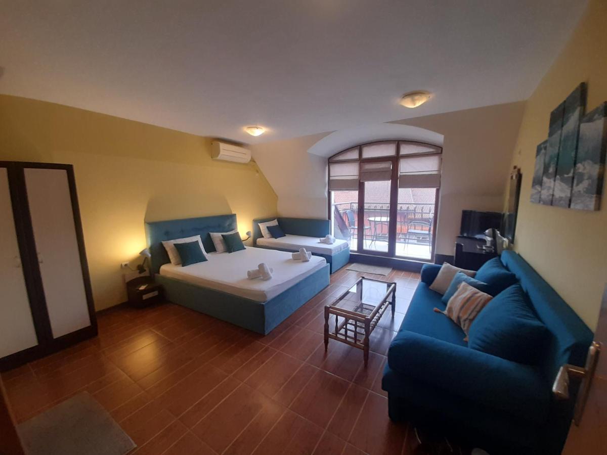 Chambre Triple avec Balcon