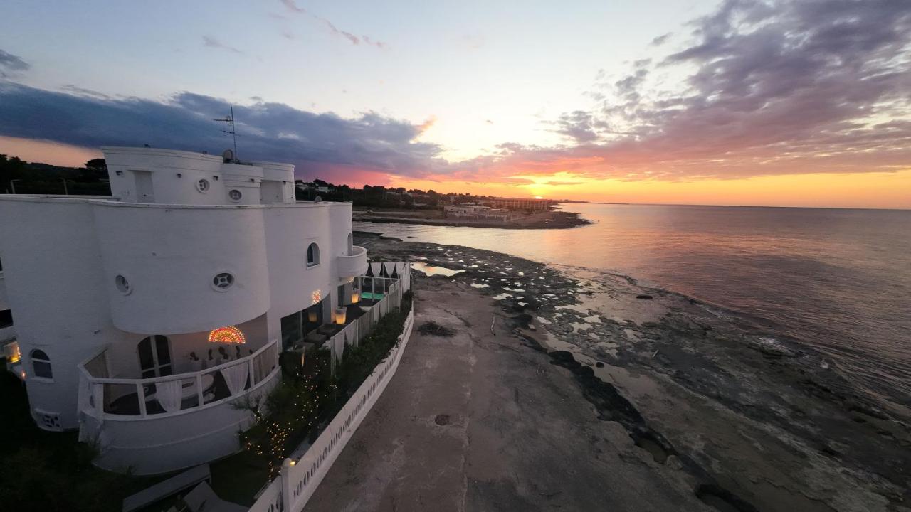 Primafila - Lux Beach Villa & Private Jacuzzi - B&B Cozze