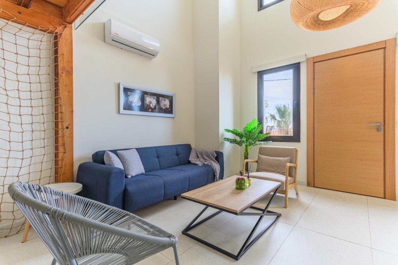 Two-Bedroom Apartment - Oceanfront 