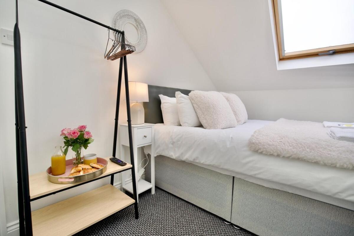 Gosford Park Studio 9 - Coventry - B&B
