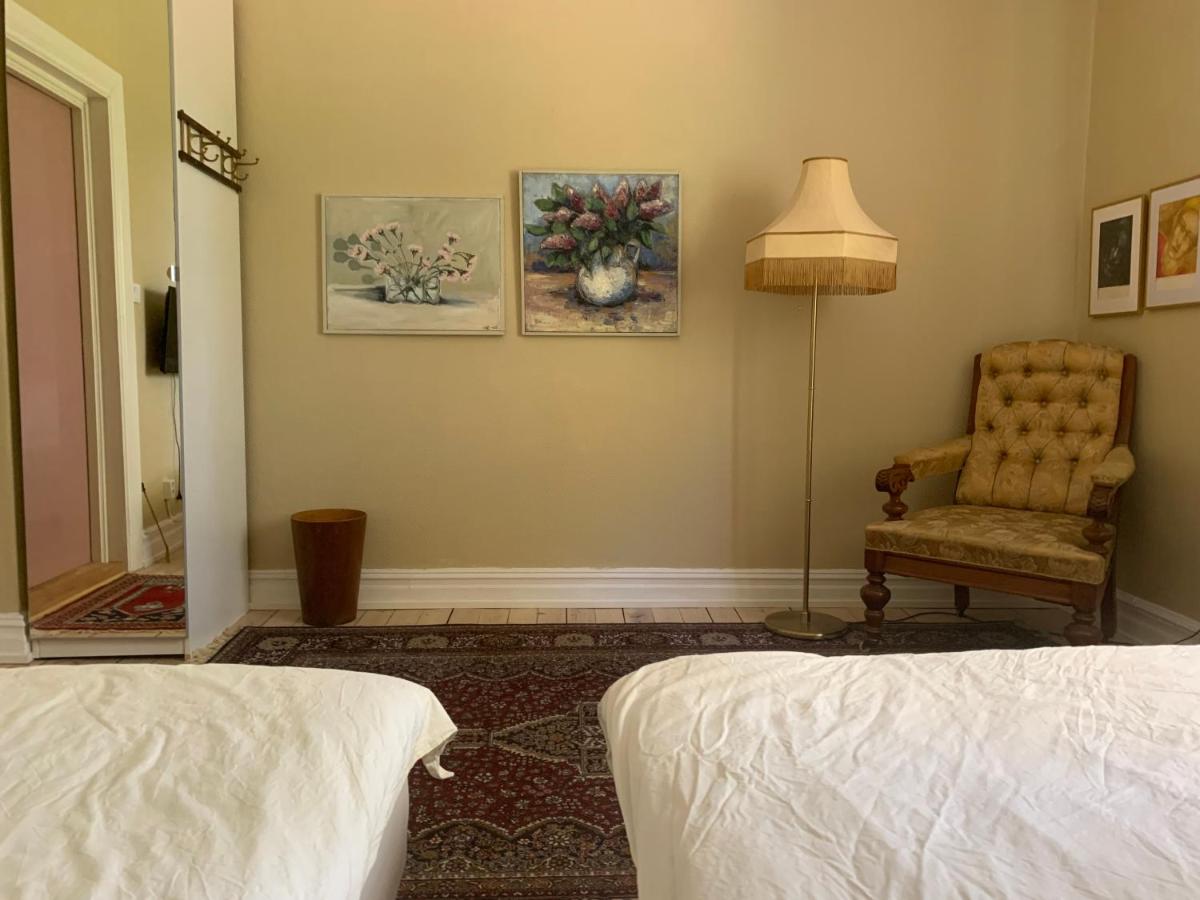 Zweibettzimmer mit Gemeinschaftsbad