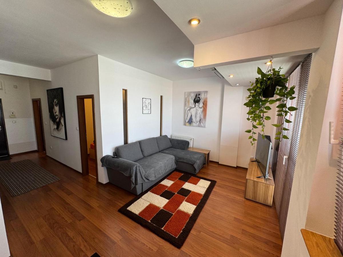 Apartament Bogdan 2 Ared - B&B Arad