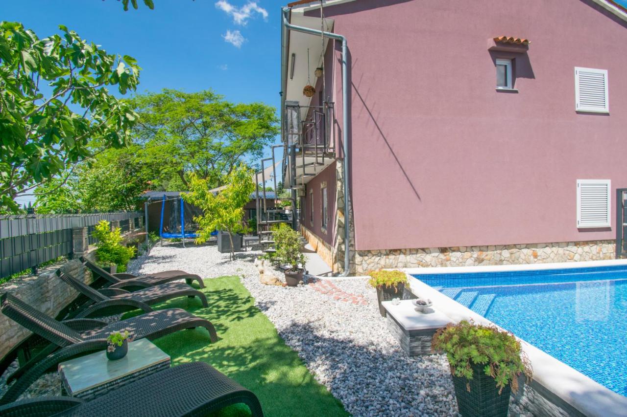 Koky - B&B Juršići