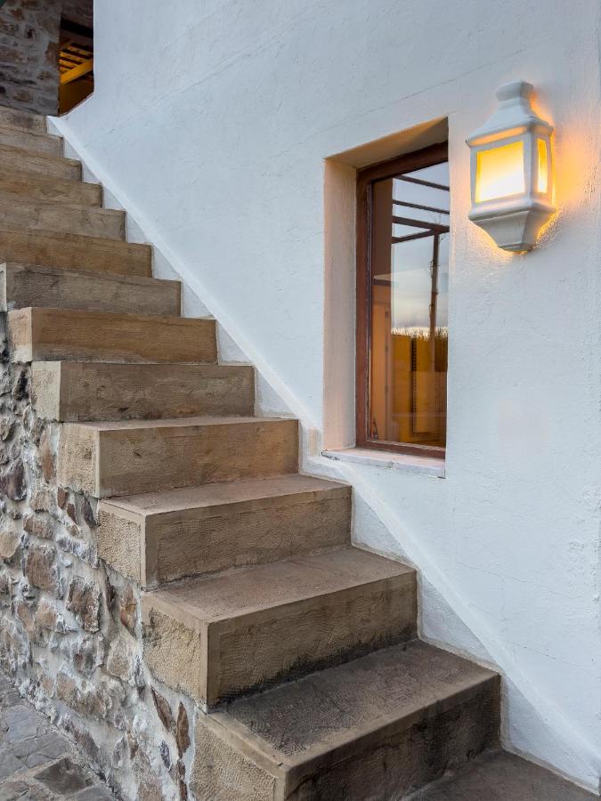 Stone House - Chambres d’hôtes Bolonia