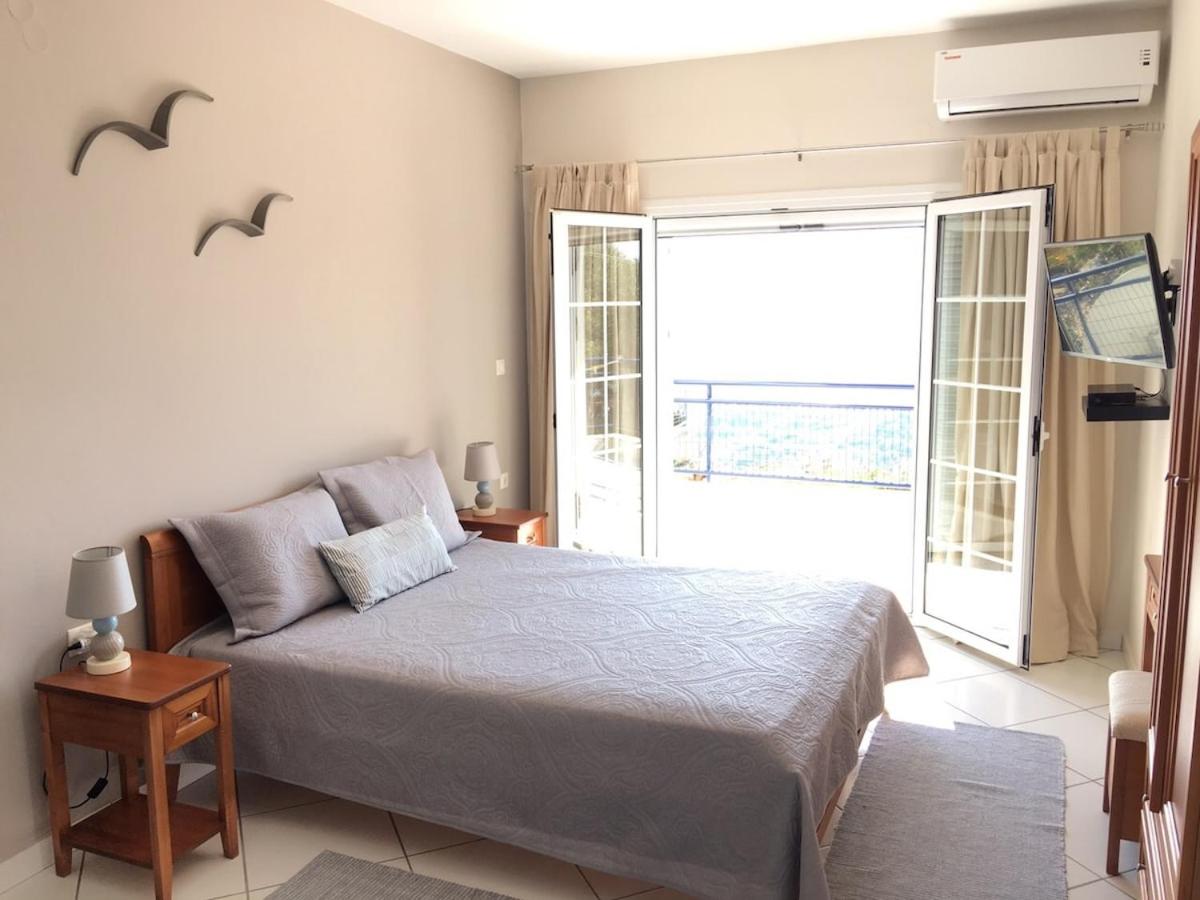 Arillas view 1 - B&B
