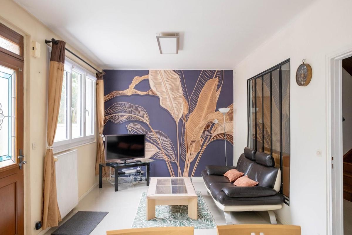 Grande maison entière RER B direct Paris & Orly - Bed and Breakfast
