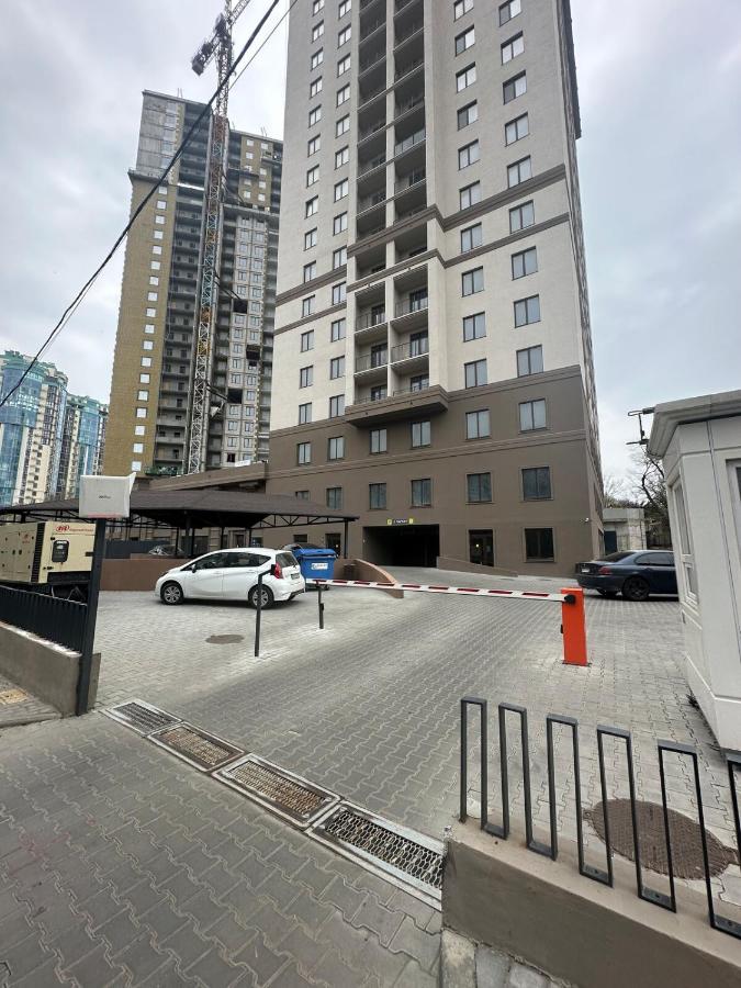 Апартаменти Посейдон Золотий берег 500 м море - Chambres d’hôtes Odessa