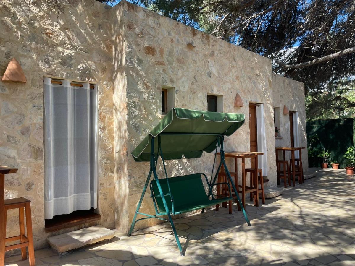 La Pérgola Habitaciones Rústicas - B&B Es Pujols
