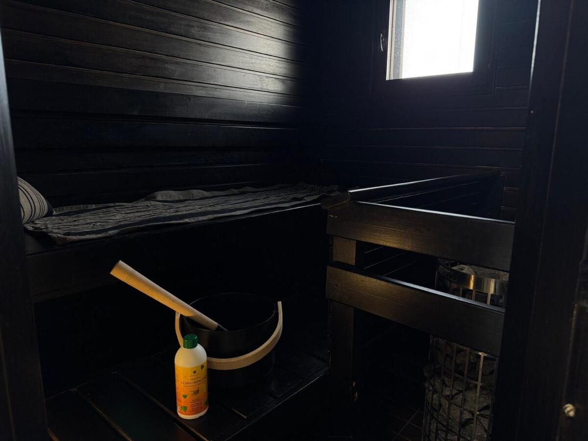 ZemppiStay - Omakotitalo palveluiden äärellä - B&B