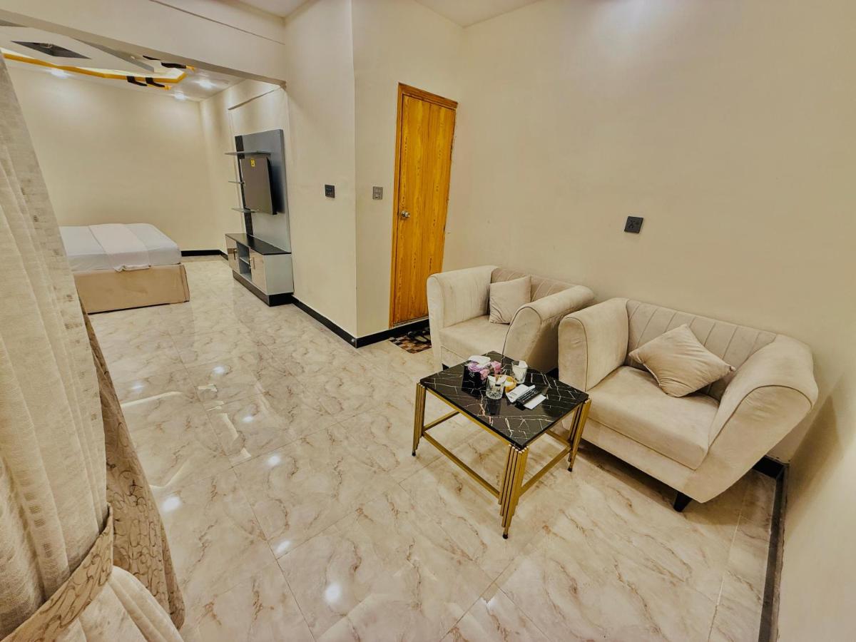 Habitación Doble Deluxe (2 adultos + 1 niño)