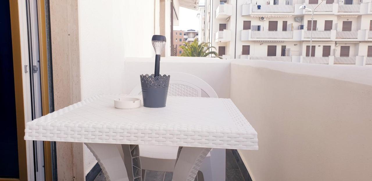 LE DIMORE SUL MARE BEACH ROOMS Rental SAN SALVO MARINA - Ferienwohnung San Salvo