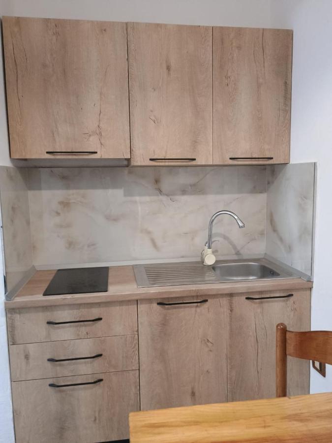 Dreibettzimmer mit eigenem Bad