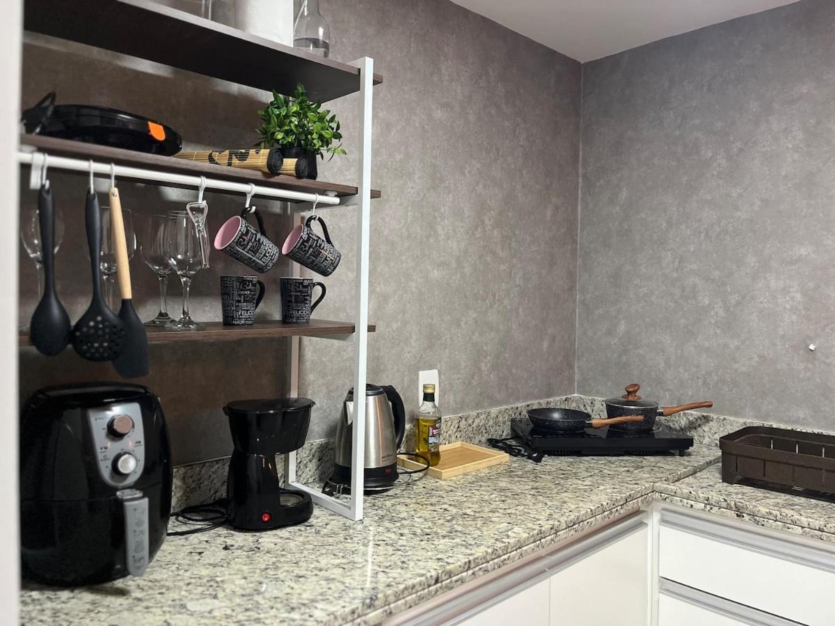Flat Itaborai · Toque a campainha A908 Flat Luxo completo Centro - B&B