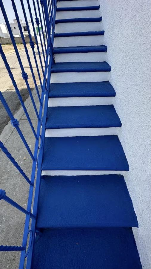 CASA DORADO A con AC Y SMART TV Planta Alta - B&B Mezcales