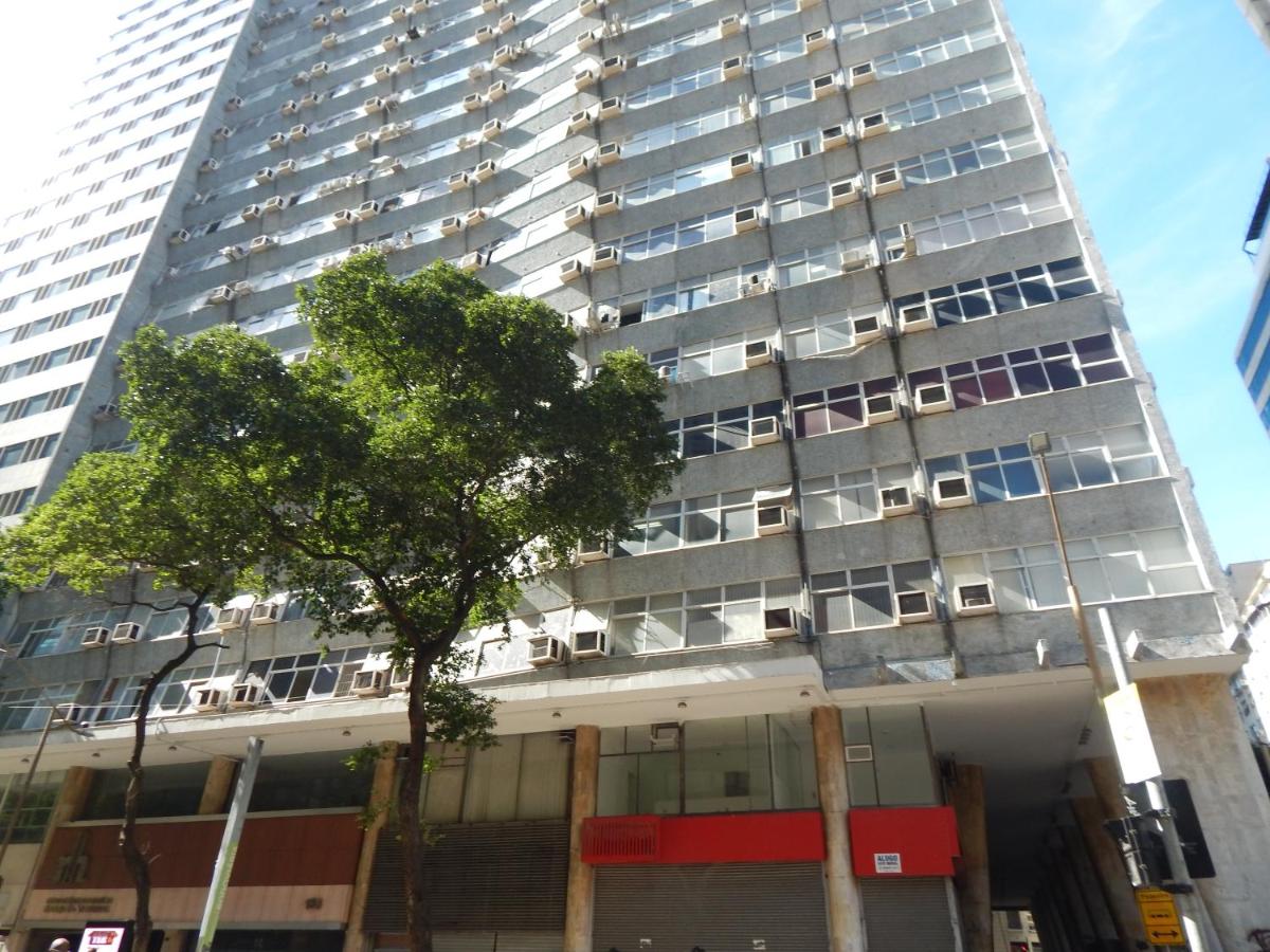Apto Alto Luxo no Centro do Rio - Frente ao Metrô e VLT - B&B Rio de Janeiro