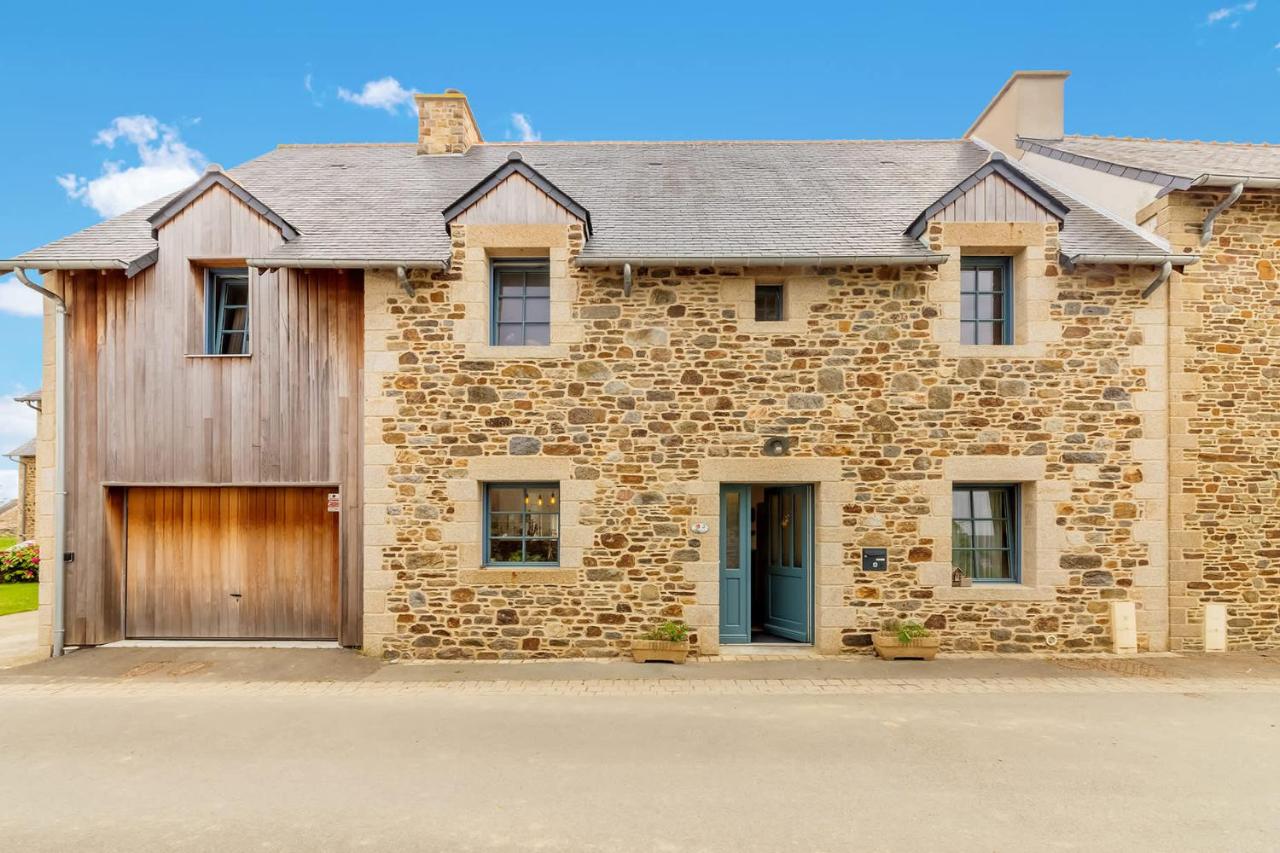 DORIS beautiful 4-bedroom house with garden - Bed and Breakfast Saint-Suliac