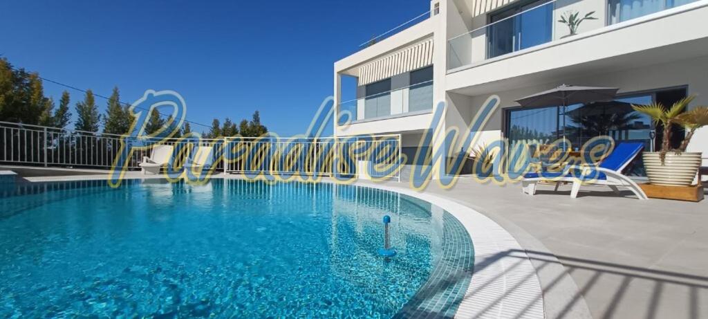 Maison avec piscine et jacuzzi - B&B