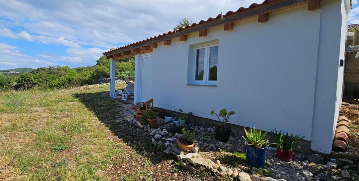 Near the Sea Hideaway Bay Oasis - B&B Rogačić