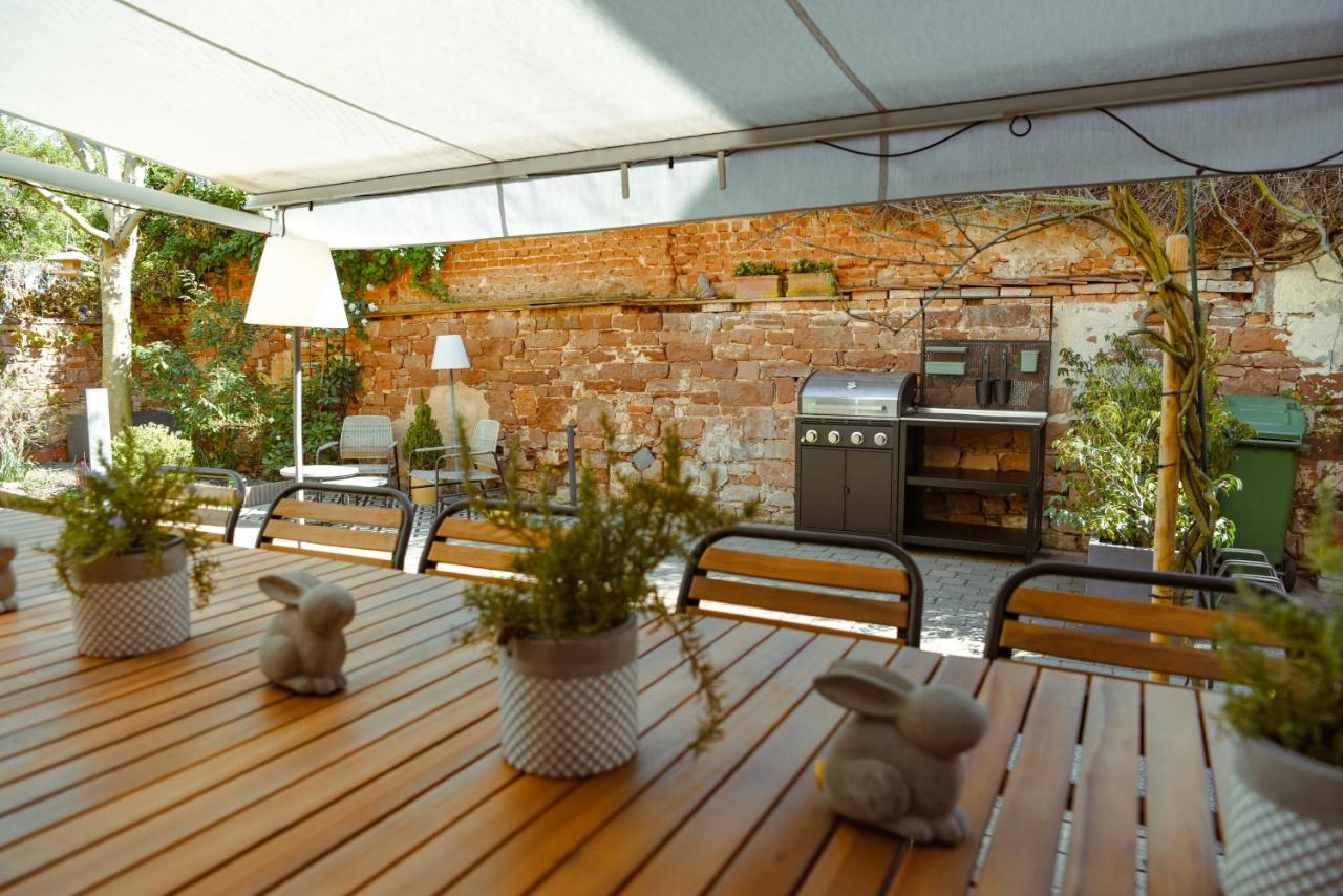 LUI Guesthouse - BohoStyle - Bed and Breakfast Grünstadt