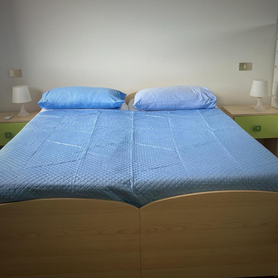 Dreibettzimmer mit eigenem Bad