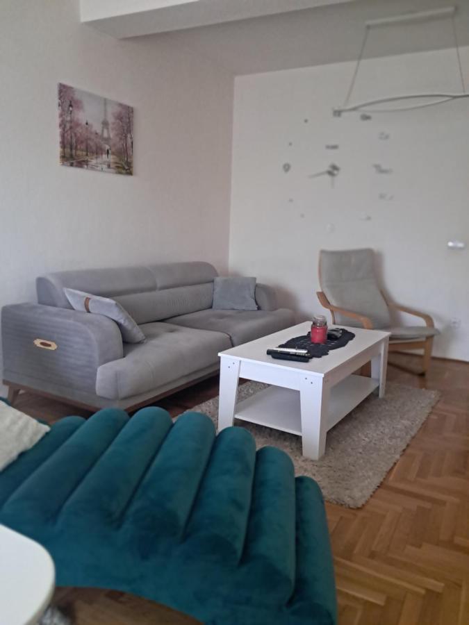 AS Apartment Tetovo - B&B