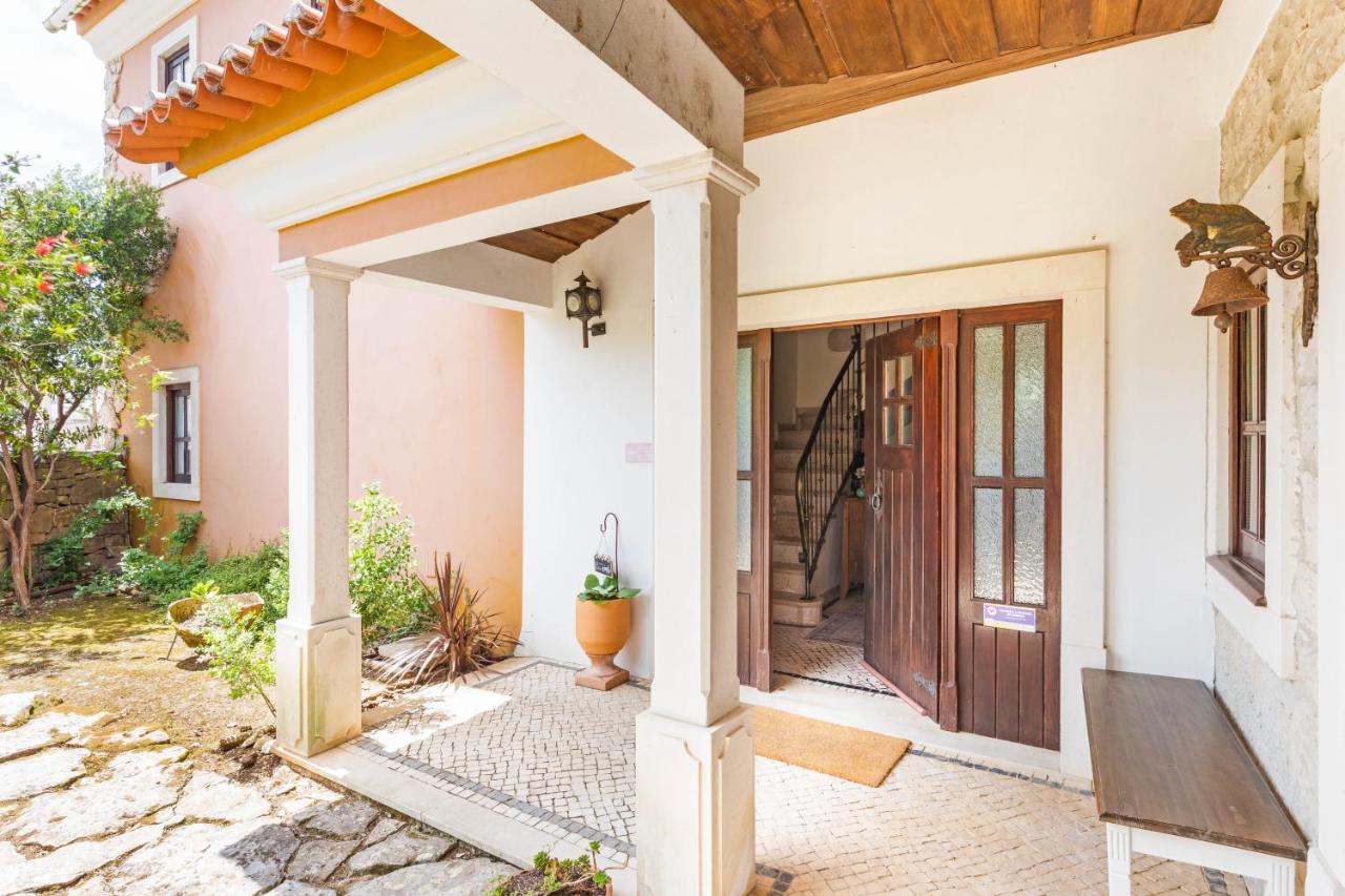 Refúgio das Artes Guesthouse - B&B Porto de Mós