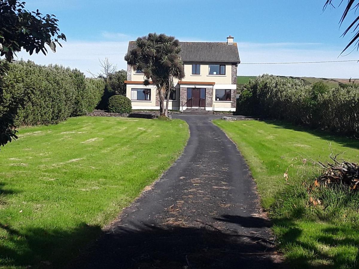 Ard Na Mara Ballymore, Dingle 4 bedroom house - Bed and Breakfast Ventry