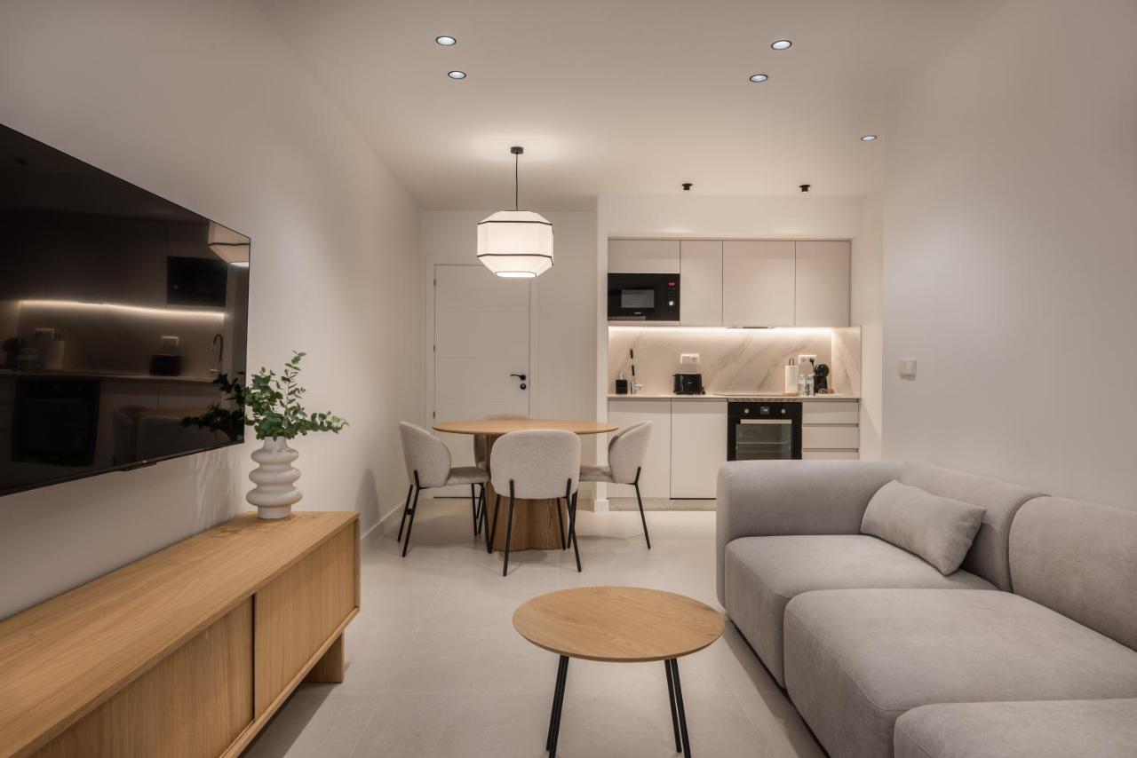 Superior One-Bedroom Apartment