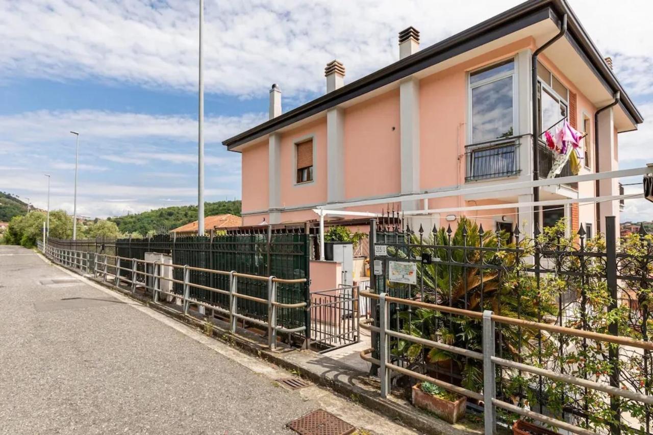 Modern Apartment in La Spezia with Stunning Views - 75 m² - B&B La Spezia
