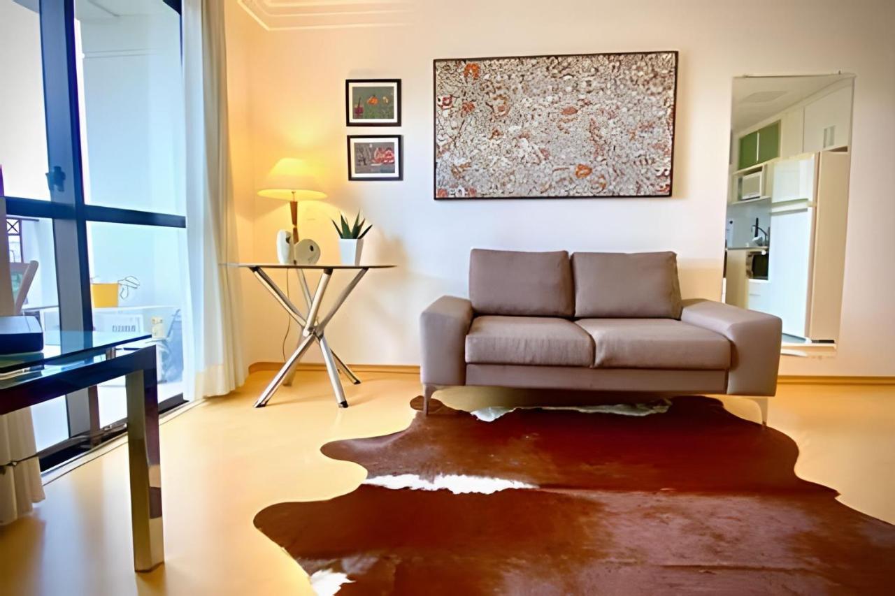 Vila Olímpia Sky-Mob inn 2 dorm - B&B São Paulo