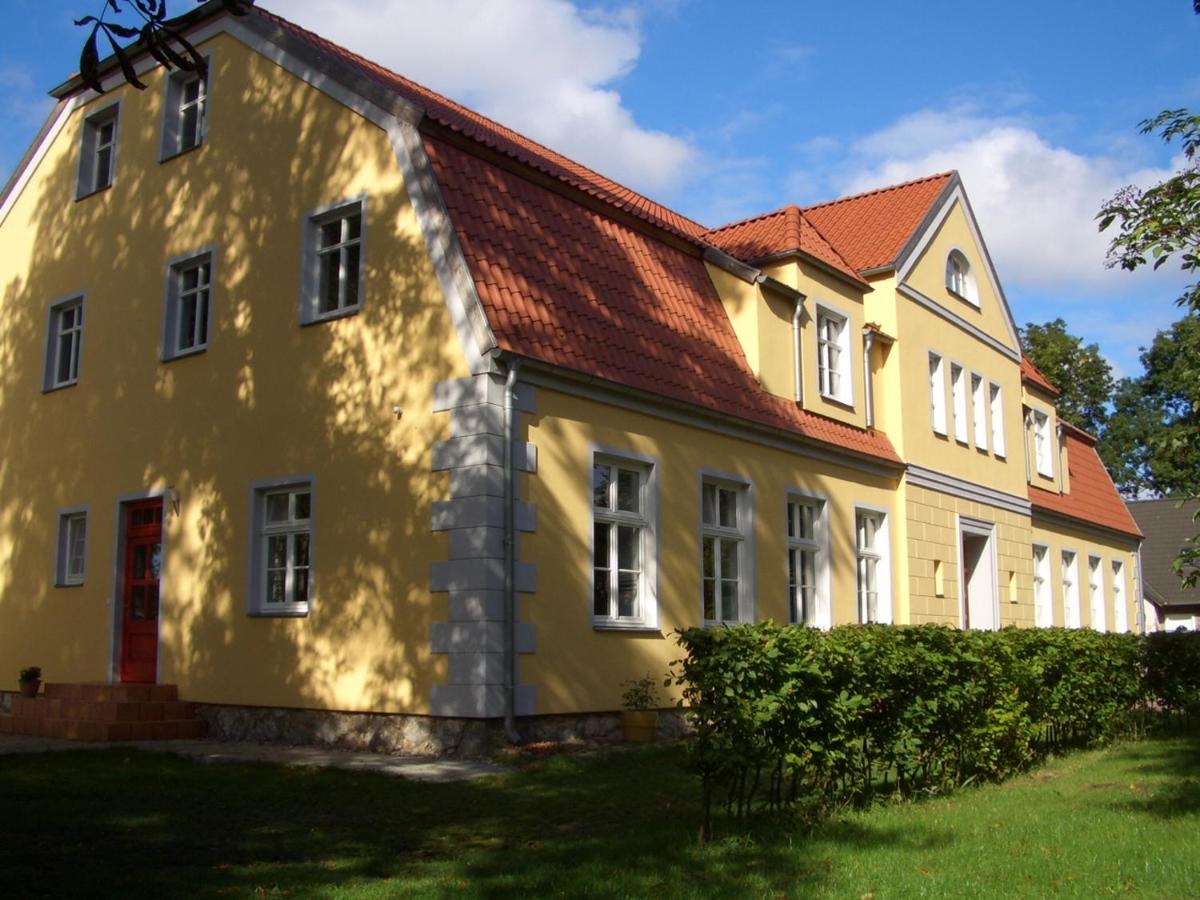 Gutshaus Haidhof - B&B Gingst