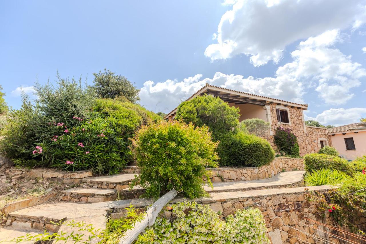 Villa Due Mari Coda Cavallo - Ferienwohnung San Teodoro