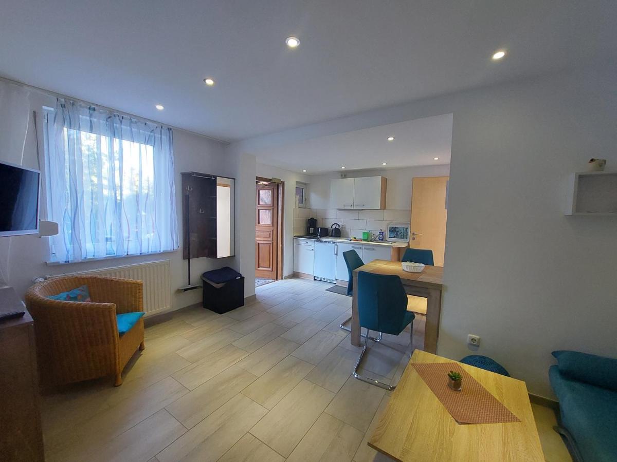 Ferienquartier T5 Bahnhofstraße 6 - B&B Trassenheide