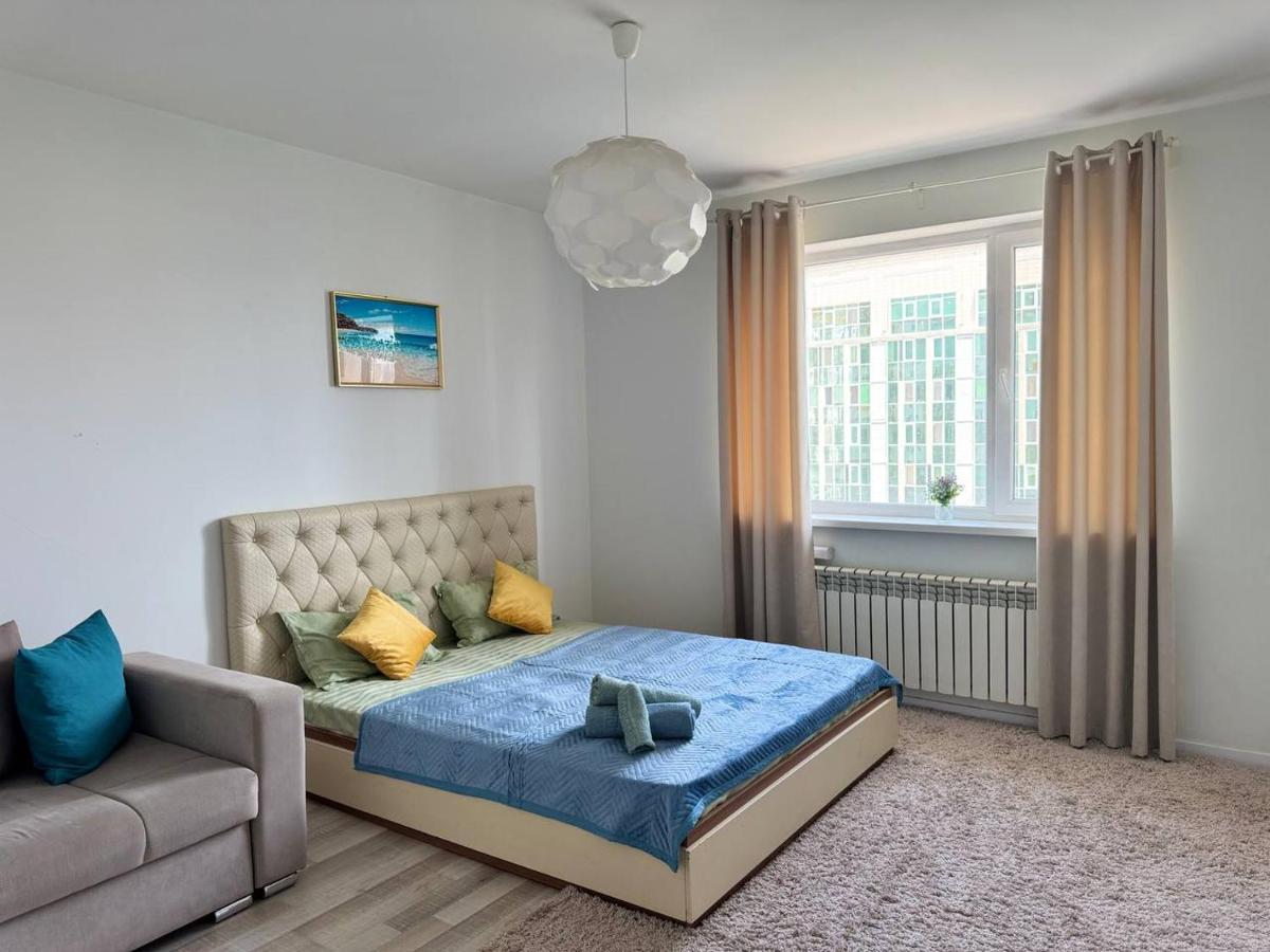 ЖК Времена года Весна Кабанбай Батыра 46 - B&B