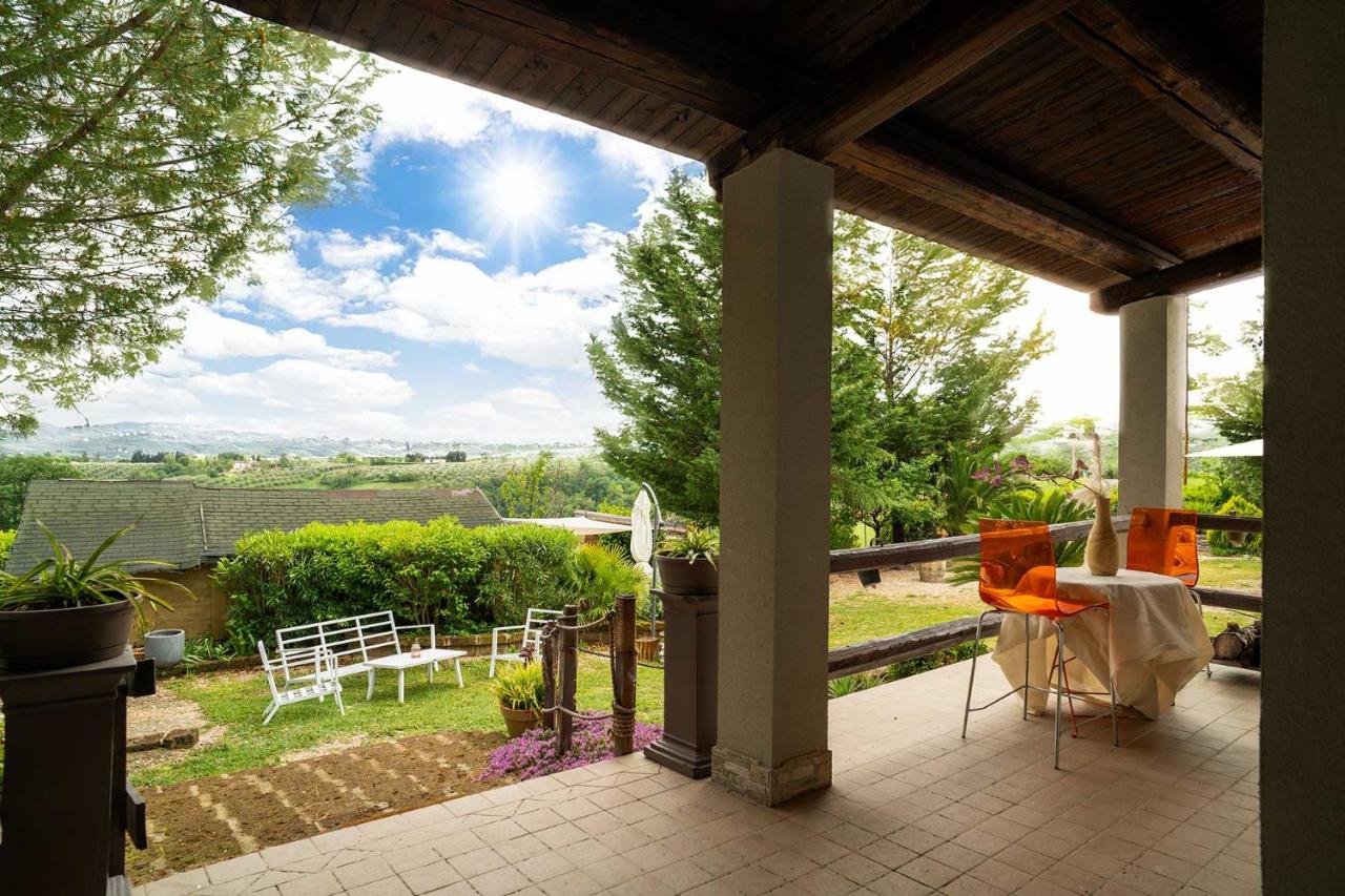 colle del mondo country house - B&B Collecorvino